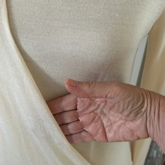 Theory Sweater - Picture 5 of 8